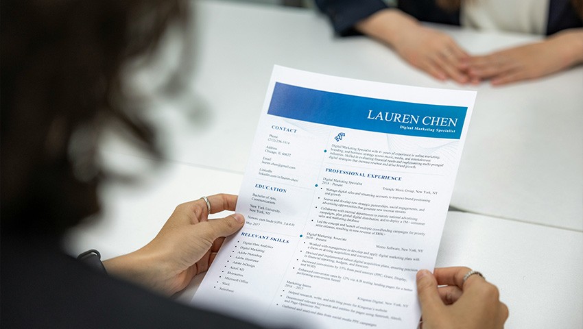 Aday Araştırma ve Seçme (Sourcing & Screening) image